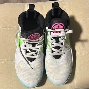 Nike Team Hustle D9